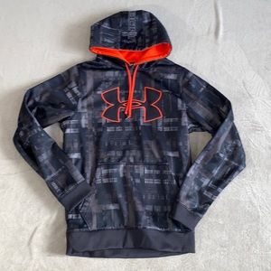 Underarmour NWOT sweater hoodie